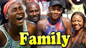 Coco gauff during her win at the french open on june 3, 2021. Coco Gauff Family With Father Mother And Boyfriend 2020 Youtube