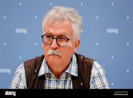 Prof josef hi-res stock photography and images