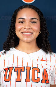 Frankie Luster's Instagram, Twitter & Facebook