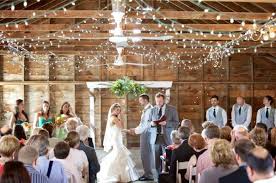 Top 10 Chicagoland Rustic Chic Wedding Venues Chic Wedding Venues Rustic Chic Wedding Illinois Wedding Venues