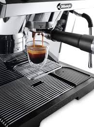 Makes perfect coffee every time whether you fancy an espresso, latte or whatever coffee you fancy! De Longhi Unveils La Specialista Prestigio Coffee Machine For Stay At Home Baristas Tech Guide