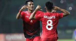 Inggris (82) liga primer championship league one league two nasional conference konferens n/s non liga primer non liga divisi satu counties leagues fa cup league cup community shield efl trophy fa trophy fa vase alan turvey trophy southern league cup northern premier league. Klasemen Liga Inggris U23