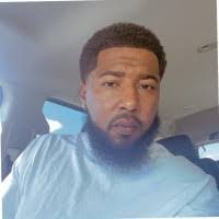 Demetrius Briscoe's Instagram, Twitter & Facebook