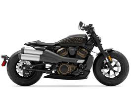 A more precise quote based on any added features could be obtained from a local harley davidson. Tejrv91z69rtmm