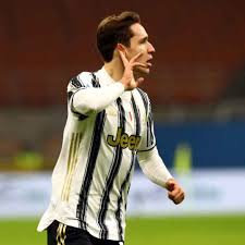 Juve are now a point outside the top four with three games left, which includes a home game against this season's champions inter milan. Video Milan Juventus 1 3 Gol E Highlights Doppietta Di Chiesa E Mckennie Primo Ko Per Pioli Juventus