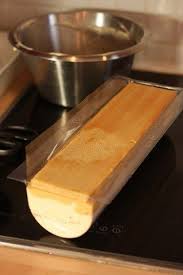Recette De La Buche De Noel A La Vanille Et Au Caramel Au Beurre Sale Audrey Cuisine Buche De Noel Vanille Buche De Noel Vanille Caramel Buche De Noel