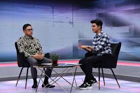 Sejak pertama kali laman web jabatan laut dilancarkan, lebih 10 tahun yang lampau, jabatan laut telah mengalami tranformasi, menjadi peneraju dalam bidang keselamatan maritim di negara ini. Mohe Temu Bual Bersama Ybhg Prof Dato Dr Husaini Omar Ketua Pengarah Pendidikan Tinggi Jabatan Pendidikan Tinggi Di Dalam Rancangan Lensa Ipt Rtm