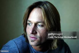 226 photos et images haute résolution de Sidney Keith