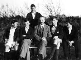 Alan turing, the younger child of julius mathison turing and ethel sara stoney, was born in london on 23rd june, 1912. Breaking The Code Actor Discovers Family Connection With Alan Turing Salisbury Journal