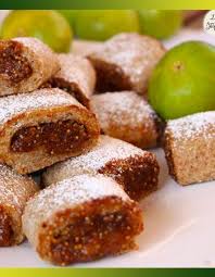 La Figue Festival De Couleurs Et De Saveurs Est Un Faux Fruit Je Cuisine Mon Potager En 2020 Dessert Figues Carres Rice Krispies