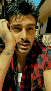 He is seen in several movies like sirene, el juicio (il processo), come in delfino, renata fonts, squad 6, medici, the process and milly carlucci. Michele Morrone Daily