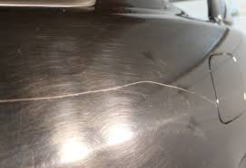 Dempul masih nampak lepas cat kereta. Study Kegagalan Dalam Proses Pengecatan