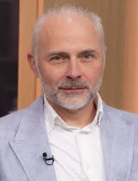 500 Mark Bonnar Stock Pictures, Editorial Images and Stock Photos