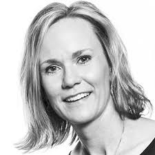 Liane Scult (@LSCULT)