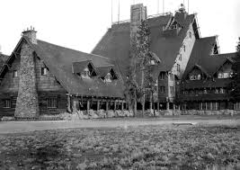 Už jste navštívili destinaci old faithful inn dining room? Rear Of Old Faithful Inn Showing Outside Of Dining Room Milwaukee Public Museum
