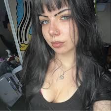 How to catch bigger fish and complete the fishing logbook in Hay Day?