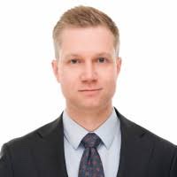 200+ perfiles de «Calvert»