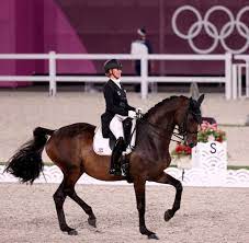 Germany coach kim raisner has been thrown out of the olympic games tokyo 2020 after being caught on camera punching a horse, saint boy in the modern pentathlon. Artgggwnpi Jkm