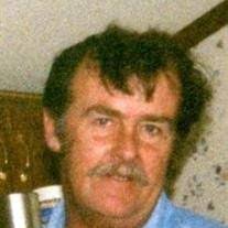 Kenneth Squires's Instagram, Twitter & Facebook