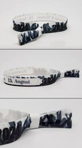 Moderne designs effektlack und veredelung einfache gestaltung jetzt gestalten & bestellen! Festivalarmbander Blau Grau Selbst Gestalten Und Einfach Bestellen Sorgen Sie Mit Den Festivalbandern In Bla Festivalbandchen Festival Armbander Blau Grau