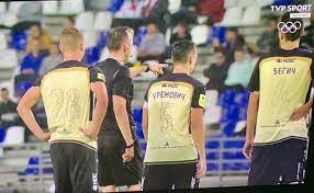 Wiemy, gdzie oglądać stream na żywo pokaż więcej newsów. Rakow Czestochowa Rubin Kazan Co To Za Numery Zdjecia Pilkarzom Z Rosji Odpadaly Numery Z Koszulek Nowe Namalowali Flamastrem Dziennik Zachodni
