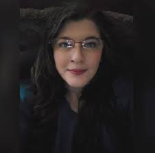 I love it that all the drama Llamas are leaving. Stay dull and beige people  ✌️