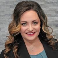 Laura Moorman's Instagram, Twitter & Facebook