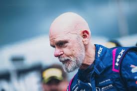 Chris Lazenby (@chis_lazy)