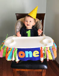 Birthday Party Ideas For 1 Year Old Baby Boy Cute Little Monster First Birthday With Free Templates And Printable Invitation Six Clever Sisters Monster First Birthday Boy Birthday Parties Monster Birthday Parties