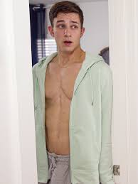 Parker Ambrose unleashes Reality Kings XXX videos