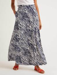 Check spelling or type a new query. Jupe Longue En Jersey Bleu Marine Motif Safari Boden Fr