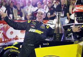 Carl edwards is a professional race car driver who has won multiple races in the nascar cup, nationwide and truck series. 10 Things To Know About Carl Edwards Sports Daytona Beach News Journal Online Daytona Beach Fl