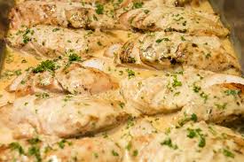 O buffet de bodas é ideal para atender todas as expectativas do casal, oferecendo muita organização e elegância para que todos fiquem satisfeitos. Comida Buffet Para Eventos Mi Tierra