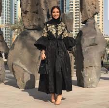 Putri kandung anjasmara dan dian nitami, sasi asmara, memiliki paras yang menawan banget dan gaya fashion yang kece! 900 Abayas N Middle Eastern Kaftans Ideas In 2021 Abaya Fashion Hijab Fashion Muslim Fashion