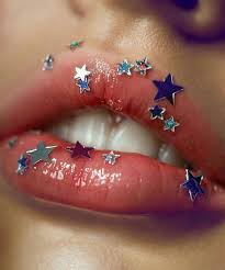 Discover (and save!) your 90s aesthetic aesthetic makeup baby popo looks pinterest glossy lips lip art pink lips aesthetic. Aesthetic Glossy Lip Art Artistry Makeup Aesthetic Makeup