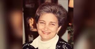 Kathy Nott's Instagram, Twitter & Facebook