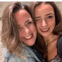 Eva Witt's Instagram, Twitter & Facebook