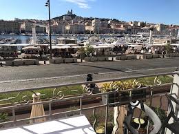Marseille Le Chef Noel Baudrand Nous Parle De Sa Table Au Vieux Port Je Me Bats Pour Faire Plaisir Aux Clients Et Eventuellement Entrer Dans Leur Memoire Food Sens