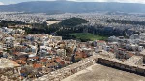 Il tempio è situato a circa 500 metri dall'acropoli e a circa 700 metri a sud del cuore di atene, piazza syntagma. Il Tempio Di Zeus Olimpio Ad Atene Turistavagamondo It