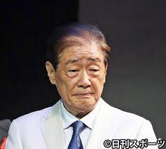 張本勲は何様？態度悪すぎ。 張本勲はイチローに対して、くだらないコメントをしていた。 張本勲はダルビッシュ有に批判されている。 張本勲は大谷翔平に対しても批判？ 張本勲の発言が気にくわないと【サンデーモーニング】に苦情。 Vc D9b79gkp9hm