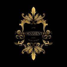 Warna gold dikenal juga dengan nama warna kuning emas, seringnya kita ketahui digunakan untuk emas. Gambar Bingkai Mewah Dengan Warna Emas Kemewahan Kerajaan Logo Png Dan Vektor Untuk Muat Turun Percuma Kemewahan Gambar Bingkai