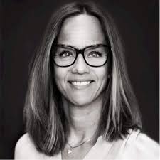 Tonight I took out the wonderful ladies of the Americas Field Marketing  Team (Quincy Yarbrough & Caroline Knowles) here at Snow Software. Each and  every single day, I say a little thank