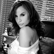 Wanda Burley's Instagram, Twitter & Facebook