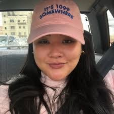 Abbey Whelan's Instagram, Twitter & Facebook