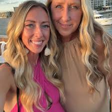 Hello, are there any event venues in Pipestone?