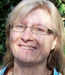 JA H R B U C H 2 010