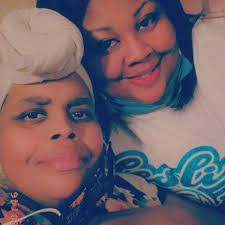 Leslie Stepp's Instagram, Twitter & Facebook