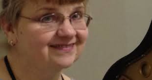 DR. SUSAN CHESS RECEIVES DISTINGUISHED STAFF AWARD