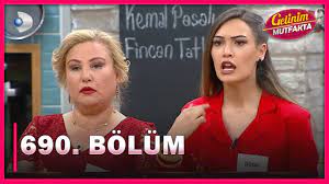 Bölümde özlem, puanlama sonrasında çiğdem hanımın tavırlarına fazla. Gelinim Mutfakta 690 Bolum Full Bolum 23 04 2021 Youtube