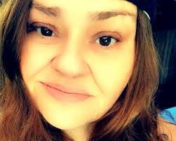 Connie Crump's Instagram, Twitter & Facebook